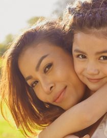 Is Fibromyalgia Hereditary? Is Fibromyalgia Hereditary?